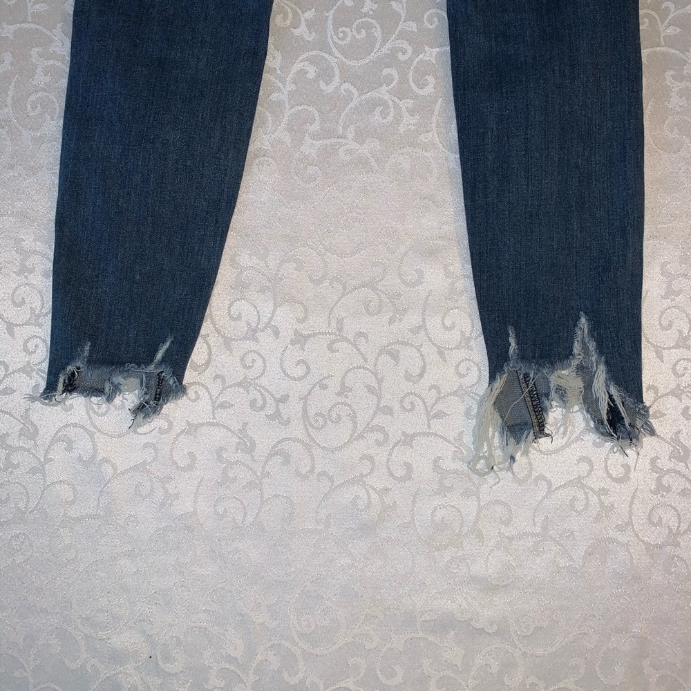 Just USA Distressed Frayed Hem Skinny Ankle Jeans - Picture 7 of 16